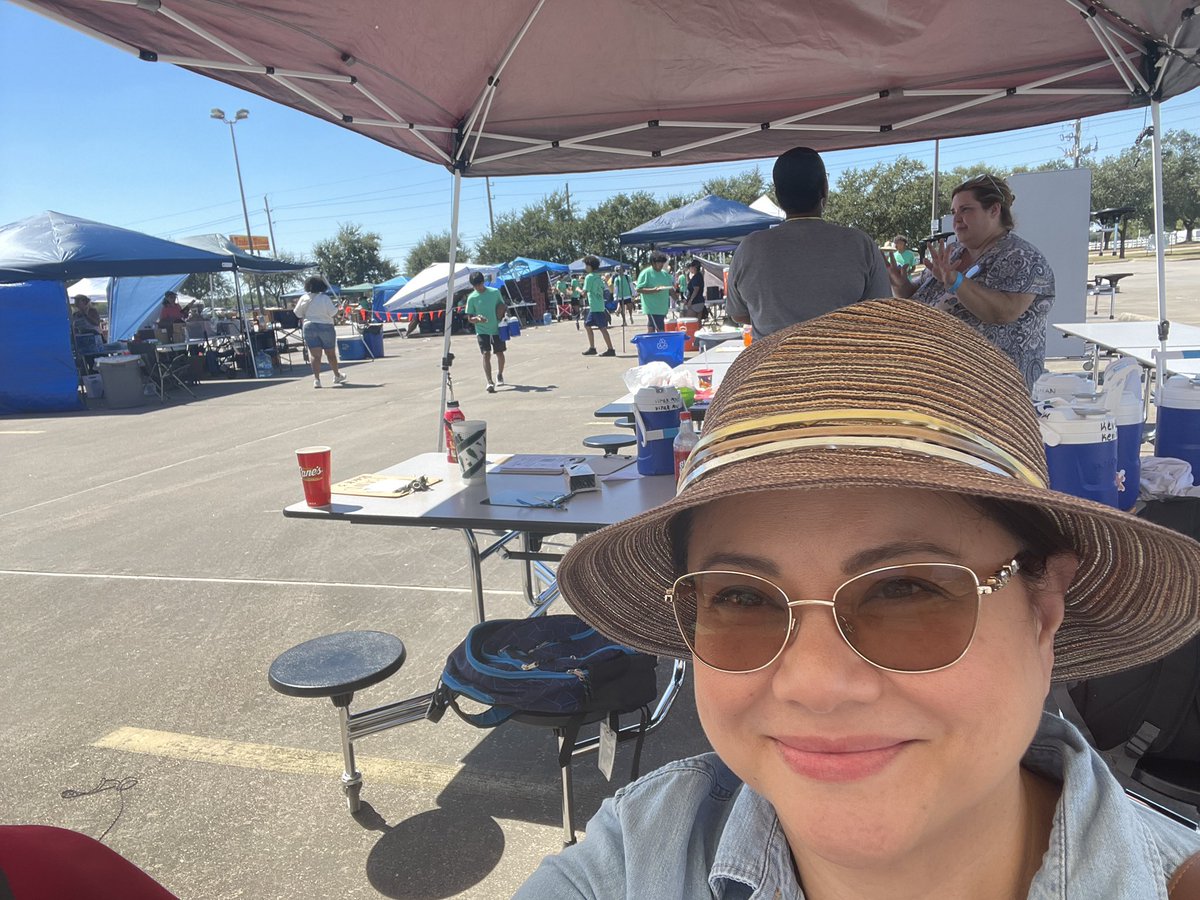 It’s not too late to support the CyRidge Band! They’ll be up until 5pm today and from 9am to 5pm tomorrow. <a href="/CyFairISD/">Cypress-Fairbanks ISD</a> #ramnation