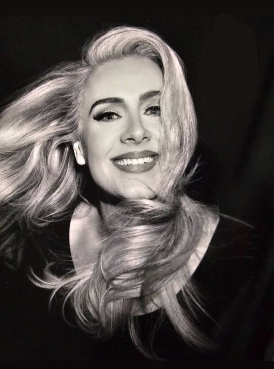 adelllylove's tweet image. I love this photo✨♥️ @AdeleAccess