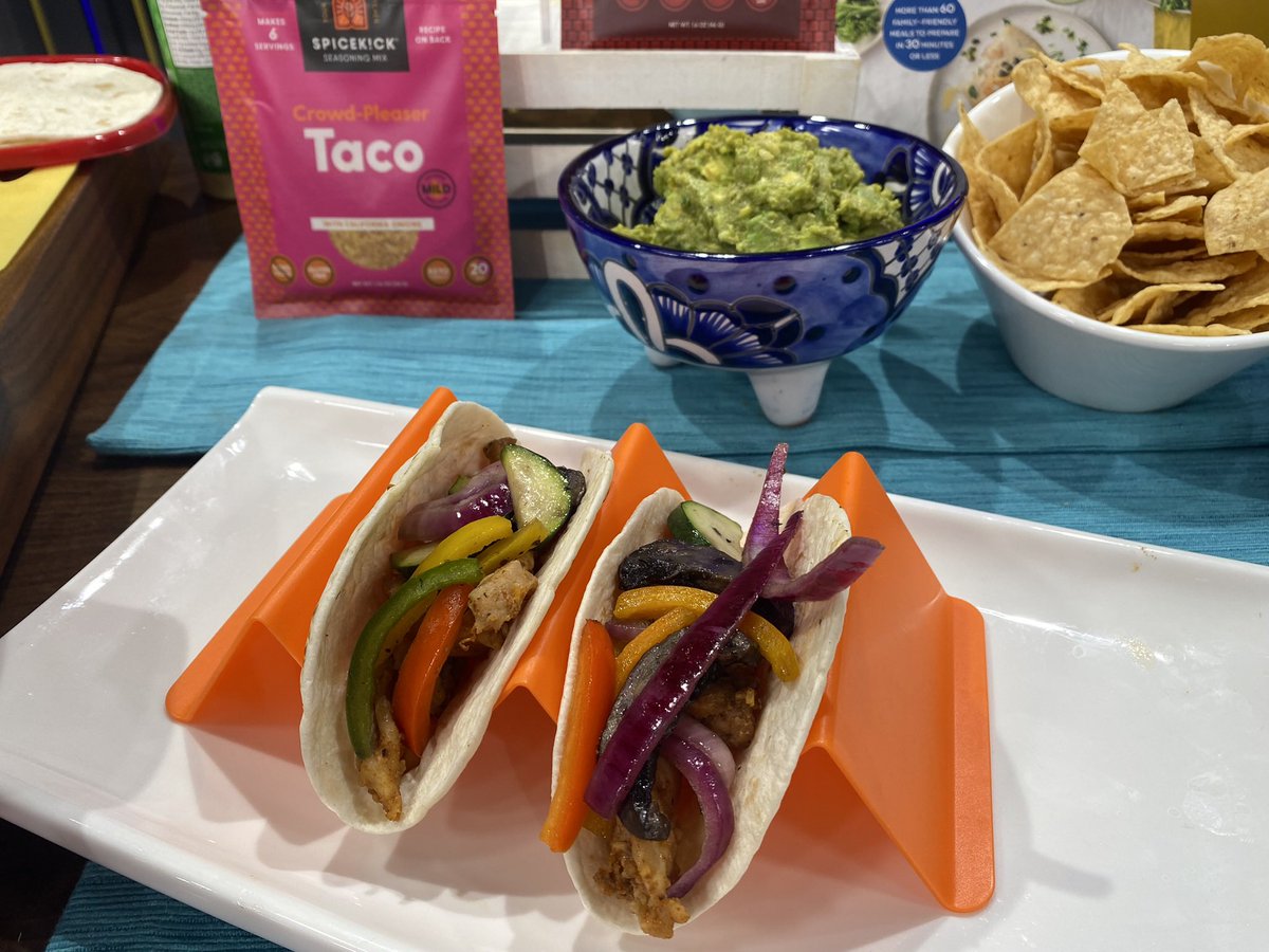 Today is National Air Fry Day! Put some of that #gamedayenergy into something delicious, like our Spicekick Chicken Fajitas. spicekick.com/blogs/recipes/…®-air-fryer-chicken-fajitas?srsltid=AfmBOoo-V4bhRXoigYf8HFf4Cb6aPUCU9qfr2xS9v7bhwbgX8A0xw-TI