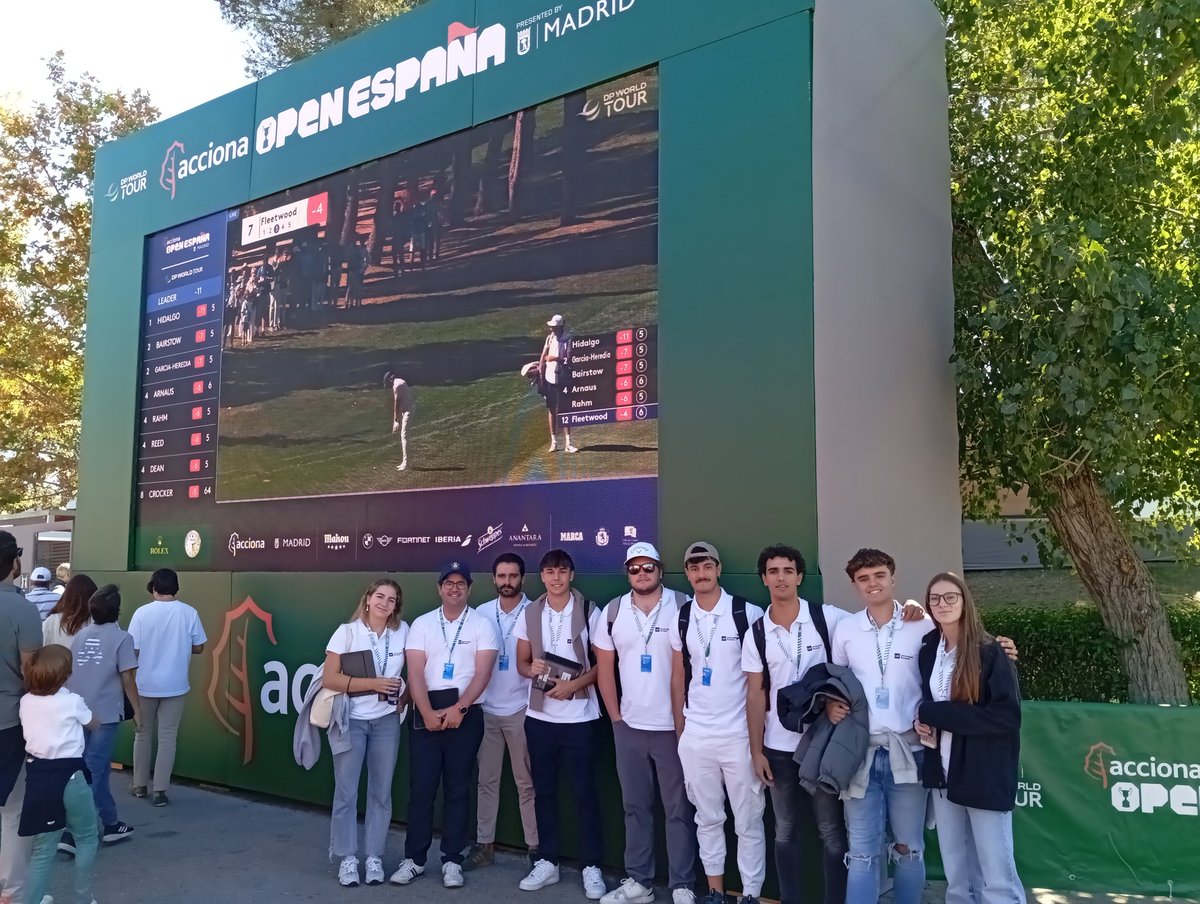 Un año más en el @accionaopen, tomando datos junto a estudiantes de la <a href="/UEuropea/">Universidad Europea</a> <a href="/RealMadridUE/">Escuela Universitaria Real Madrid UE</a> para evaluar el impacto económico y capital social generado por el torneo