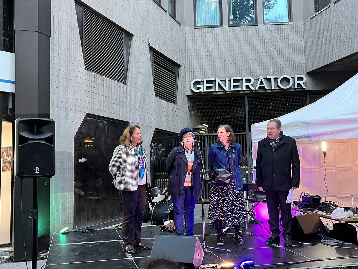 Inauguration de la Grange, nouvel Espace de Vie Sociale dans le 10e porté par la Régie de Quartier La Maison du Canal devpt durable lien social accès aux droits De nombreux projets y vont fleurir ! La <a href="/Caf75_actus/">Caf de Paris</a> engagée aux côtés des territoires et des acteurs locaux. #avs #caf