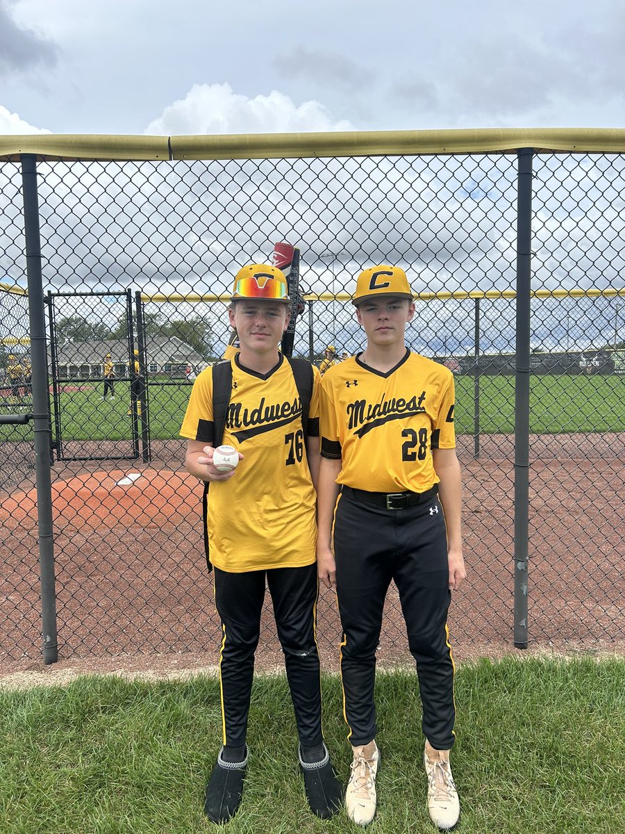 Canes Midwest 2029 (@canesmw2029) on Twitter photo Saxton Pennycuff with a no-no!
7 IP, 0 H, 0 R, 1 BB, 5 K, 86 pitches
<a href="/CanesMidwest/">Canes Midwest</a> <a href="/SPennycuff49956/">Saxton Pennycuff</a> Saxton Pennycuff with a no-no!
7 IP, 0 H, 0 R, 1 BB, 5 K, 86 pitches
<a href="/CanesMidwest/">Canes Midwest</a> <a href="/SPennycuff49956/">Saxton Pennycuff</a>