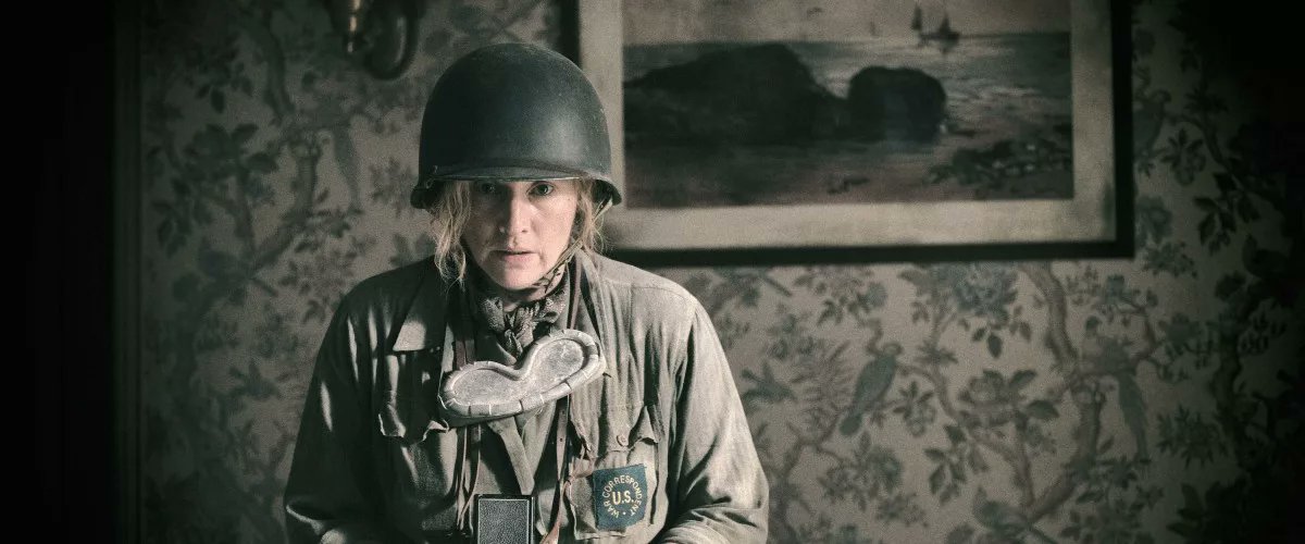 NowStreamVD's tweet image. Review: Lee follows war photographer Lee Miller (Kate Winslet), capturing her journey from model to war correspondent. Despite striking visuals and a powerful performance, the film struggles to dive deep into Miller’s complex persona, leaving much of her story untold. 

#LeeMovie