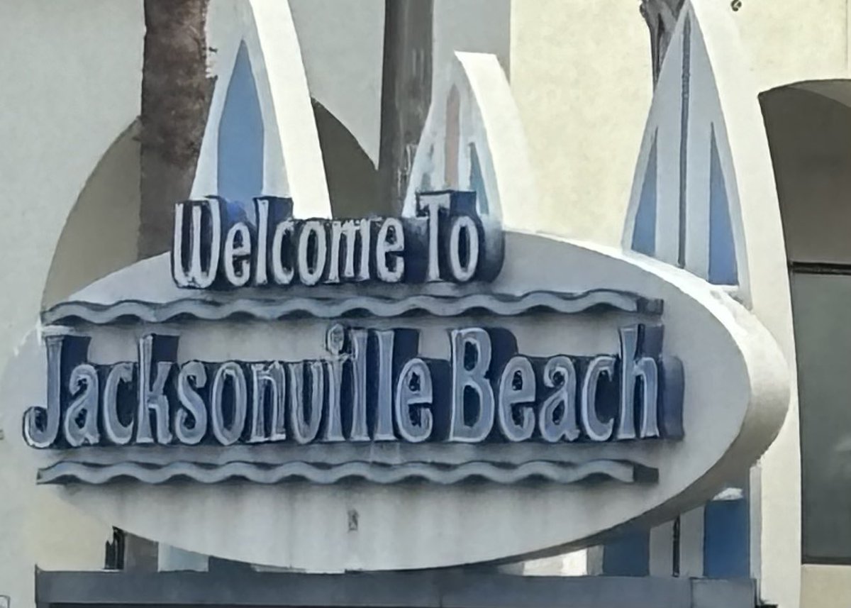 FSCJ Softball tweet media