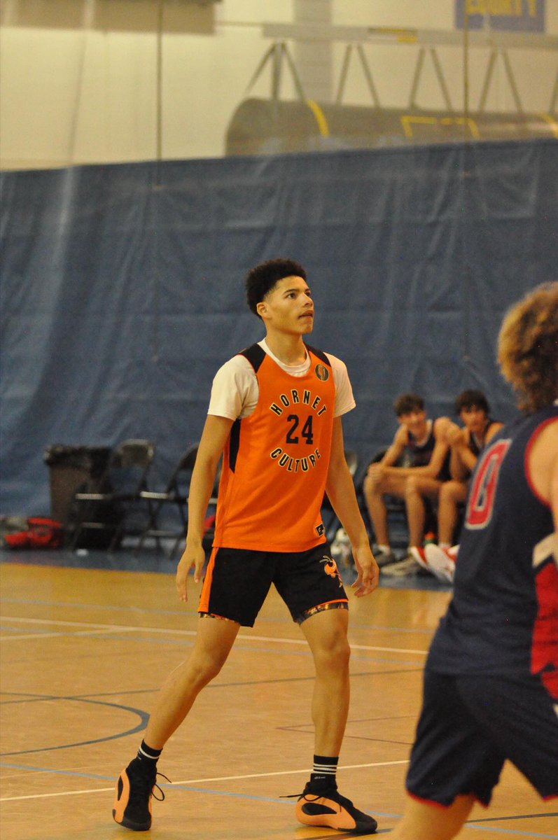 After a great conversation and camp I am blessed to receive an offer from Defiance College!!
Thank you Coach Gibson, and Coach Gallant for the opportunity! <a href="/DefiCollegeMBB/">Defiance College Men's Basketball</a>