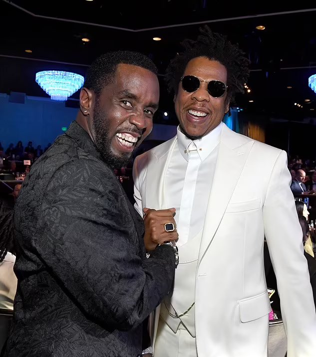 suayrez's tweet image. This picture says it all 💀