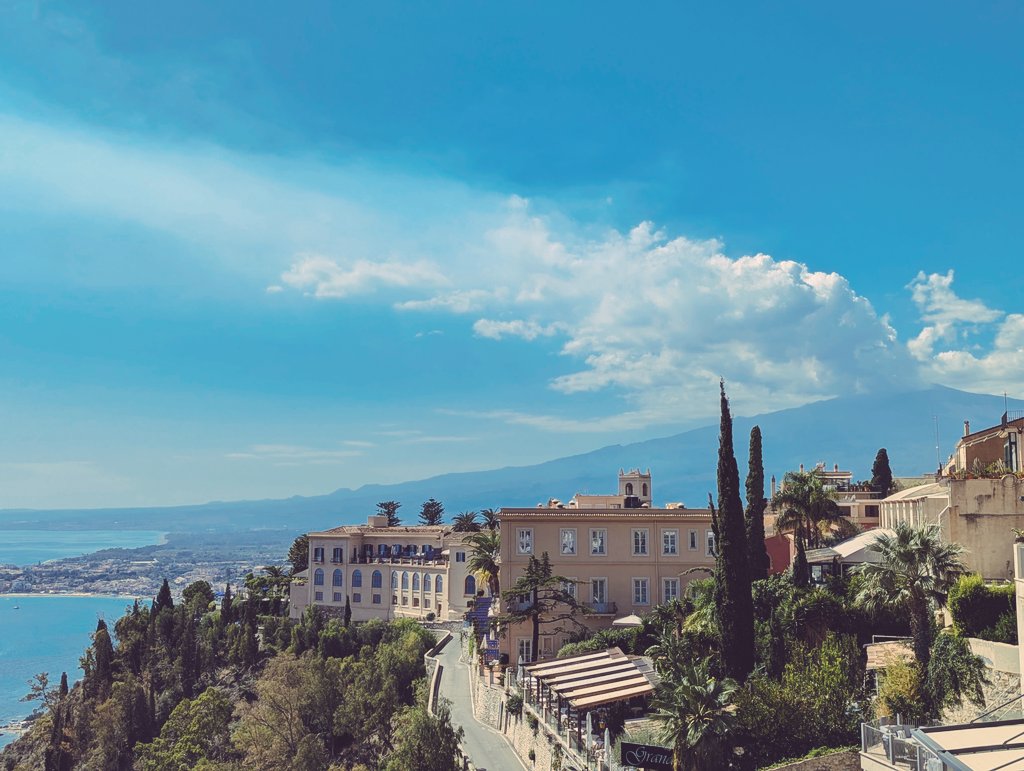 Wonderful new exhibition of ancient Tauromenion at Taormina, with fabulous videos reconstructing the ancient city as well as this Roman statue of a priestess of Isis and rich Roman funerary urns