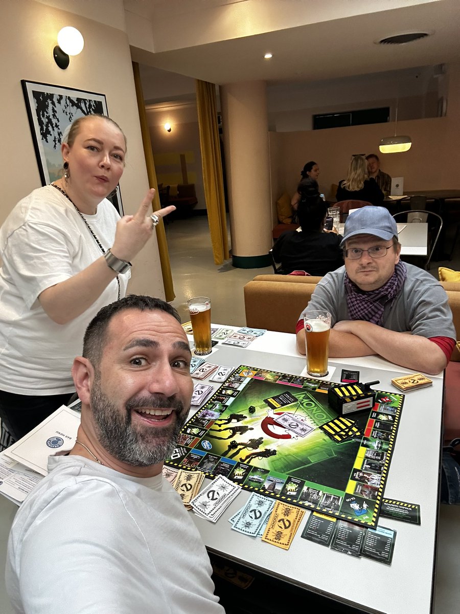 richie_rich77's tweet image. Very fun afternoon at #Draughts board game cafe. Giggles and Ghostbusters Monopoly 👌🏼😆