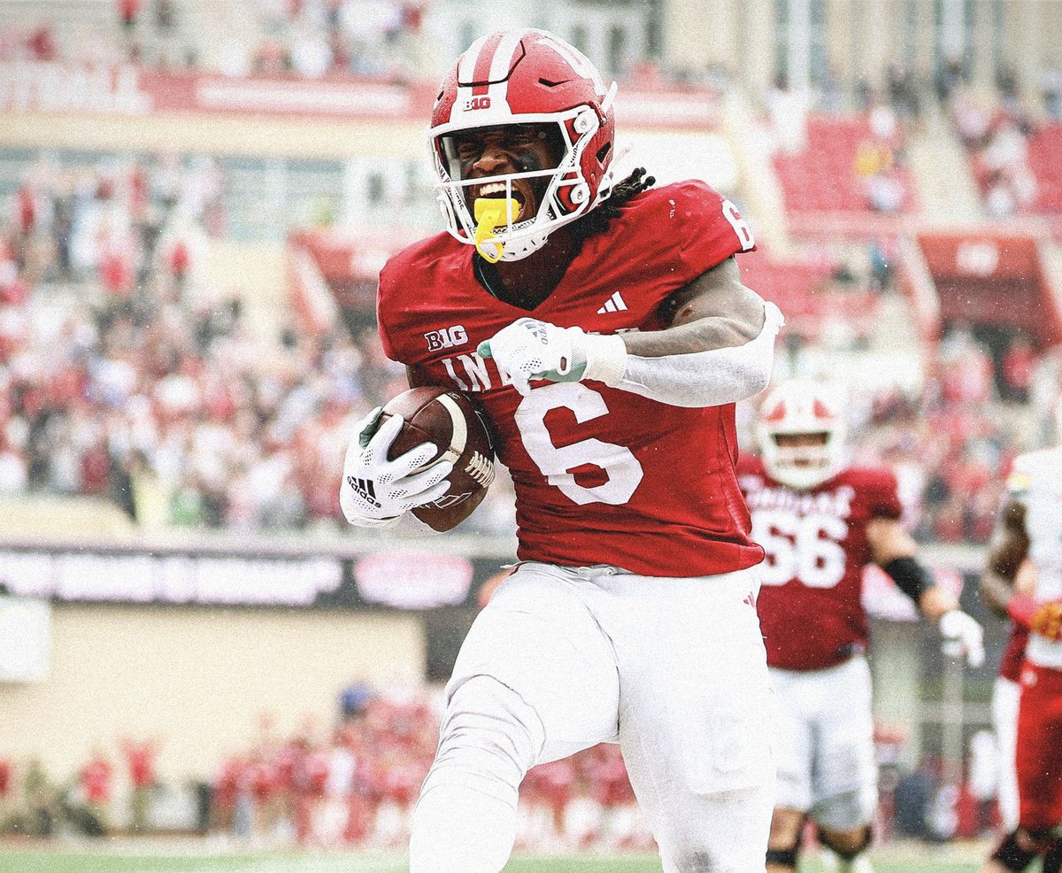 History: Indiana moves to 5-0 for the first time since 1967.

Final: Indiana 42, Maryland 28. #iufb

Join the postgame conversation: 247sports.com/college/indian…