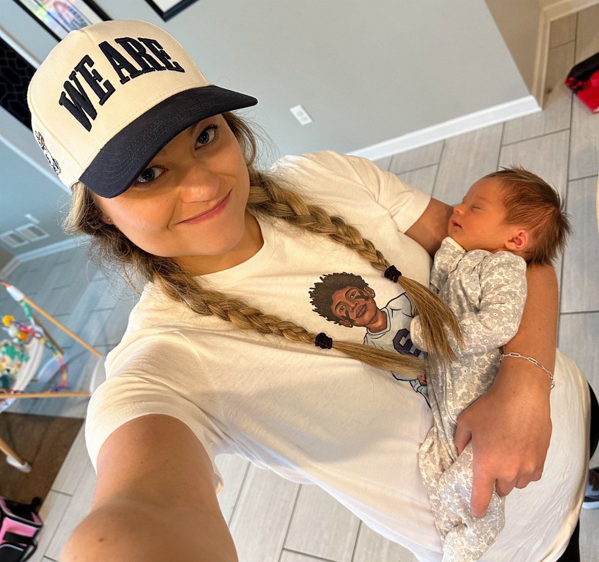 soupcaroline 🥣 tweet media