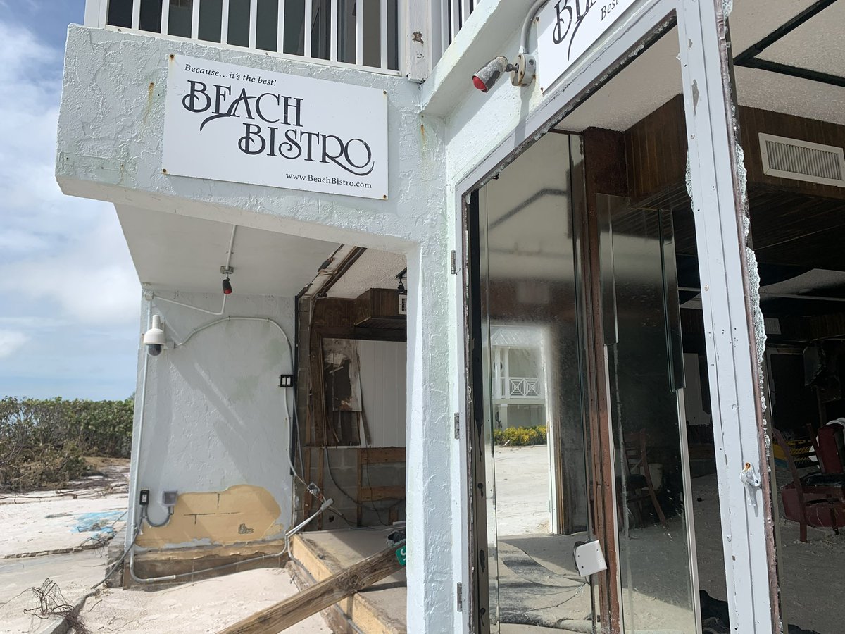 kkuizon's tweet image. This is the Beach Bistro on Holmes Beach @fox13news #manatee #holmesbeach