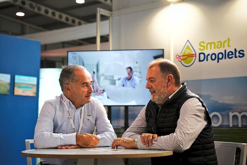 FEMAC_CAT's tweet photo. Finalitzem el tercer dia de #FiraSantMiquel amb moltes connexions i grans moments! Gràcies a tots els que heu passat pel nostre stand. Ens queda un dia m��s, t'esperem al Pavelló 4, Stand 425b! #FiradeLleida #Connexions #Oportunitats #FEMAC https://t.co/ERvKIjSUuw