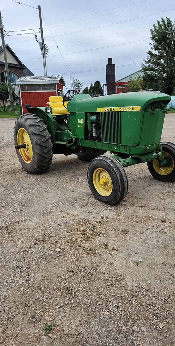 Brandon01950258's tweet photo. A new toy was added back to the farm. Grandparents had one back in the day. 1 of 1108 built @JohnDeere #johndeere #dairyfarm https://t.co/JAOncrN1a9