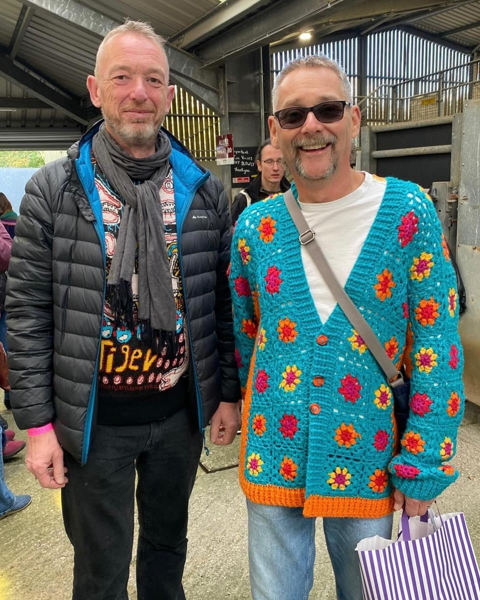 yarndale's tweet image. Such a splendid Saturday today! Thank you for all the smiles! Bring on the Sunday smiles - see you tomorrow if you’re coming to Skipton. If you haven’t got your ticket don&apos;t fret, tickets (£20) will be available on the door from 12pm. #Yarndale2024