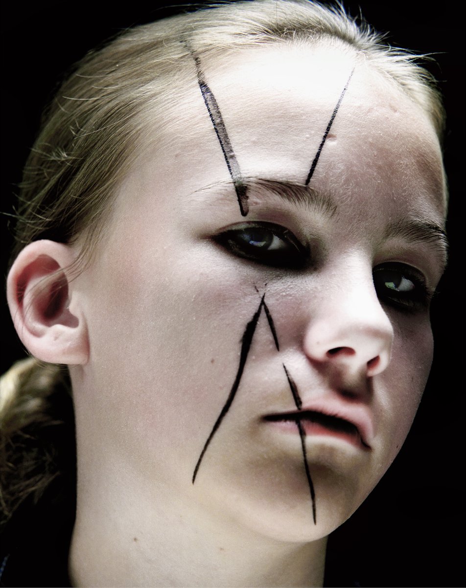 FOMO arts&style (@fomo_you) on Twitter photo Mascarades et make up artists à Anvers <a href="/MoMuAntwerp/">MoMuAntwerp</a> sur les traces d’Ensor fomo-vox.com/2024/09/28/ann… via <a href="/FOMO/">FOMO</a> VOX <a href="/visitflandersfr/">Visit Flanders FR</a> @IngeGrognard Mascarades et make up artists à Anvers <a href="/MoMuAntwerp/">MoMuAntwerp</a> sur les traces d’Ensor fomo-vox.com/2024/09/28/ann… via <a href="/FOMO/">FOMO</a> VOX <a href="/visitflandersfr/">Visit Flanders FR</a> @IngeGrognard
