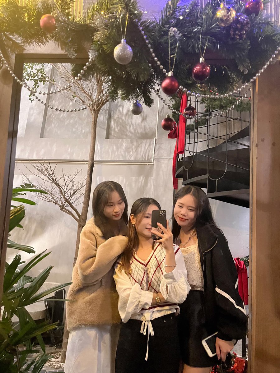 Bài viết của bạn là một nguồn cảm hứng. Bài viết của bạn là một tác phẩm tuyệt vời. Wallace Lindbloom