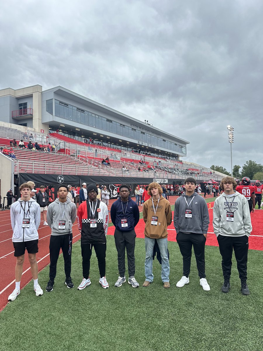 Unofficial visit to <a href="/GovsFB/">Austin Peay Football</a> 
Thanks for the invite #LetsGoPeay <a href="/CoachFarisAPSU/">Jeff Faris</a> <a href="/Coach_Shugg/">Shane “Shugg” Tucker</a>