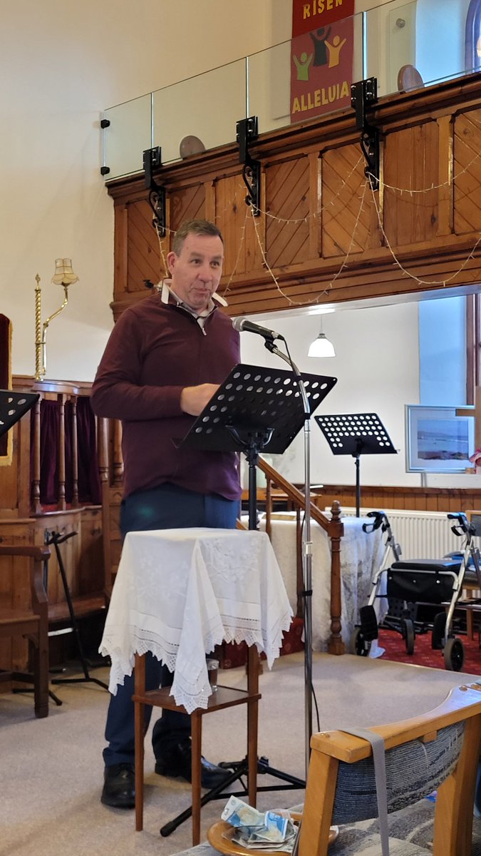 SandyHillChapel's tweet photo. Churches from the Pembrokeshire Baptist Association gathered at Bethlehem Chapel for an afternoon called #CelebratingTogether this afternoon. Amazing time!  Pictured: Guest speaker, Rev'd Simeon Baker, Baptist Union of Wales. https://t.co/hJyzrLoO5f