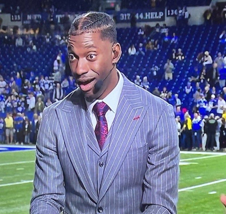 I still can not believe Mark Thomas Stoops went for it on 4th &amp; 7 on his own 20 yard line with 4 minutes left