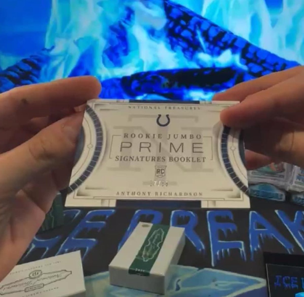 Some AR 🔥 <a href="/anthonyrichardj/">Anthony Richard jr.</a> RPA <a href="/GlowboxLLC/">GLOWBOX "World Famous" LED Poster Frames</a>