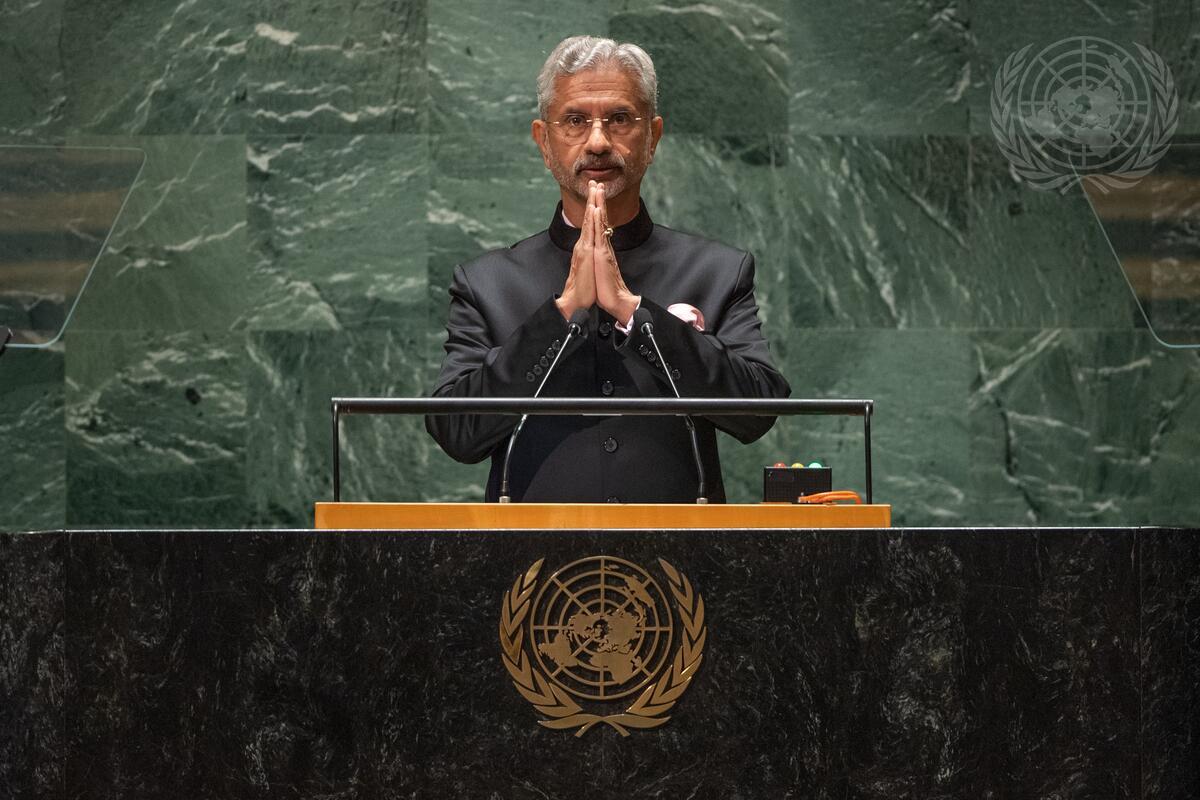 NewsAlgebraIND's tweet image. BIG NEWS 🚨 EAM S Jaishankar slams Pakistan (Shahbaz) at UN &amp;amp; takes dig at China at the same time.

&quot;The world is yet to recover from the ravages of the Covid pandemic&quot;

&quot;We heard some bizarre assertions from this very forum yesterday (Pakistan). Let me make India&apos;s position very…