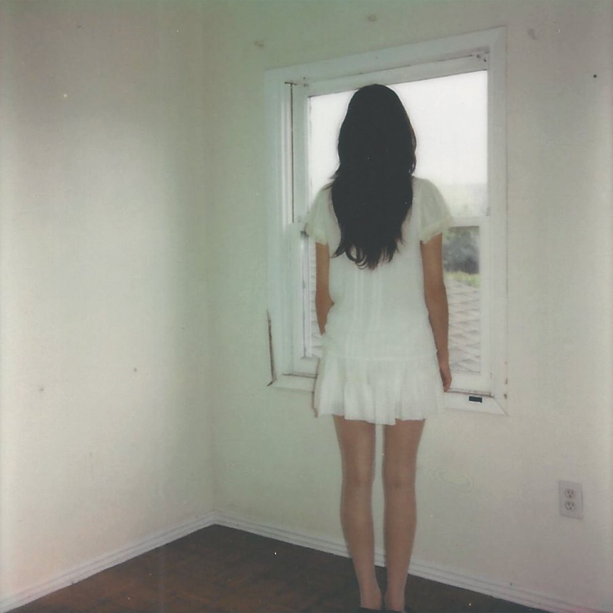 4evergotshorter's tweet photo. polariods https://t.co/1GxducTl5p