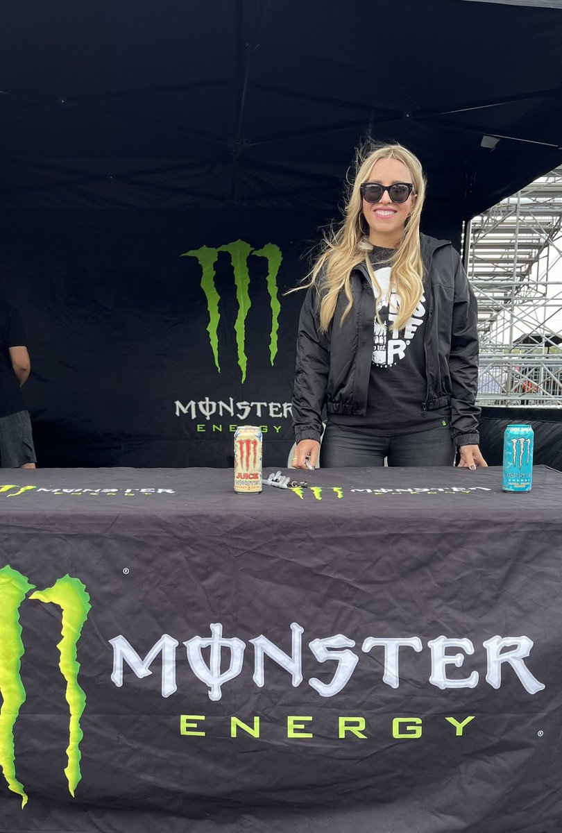 BrittanyForce tweet media