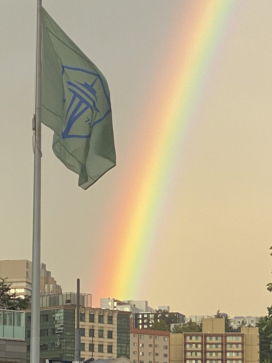 OlyVedo's tweet photo. It’s #MatchDay Let la go @SoundersFC https://t.co/ks3UGkAXep