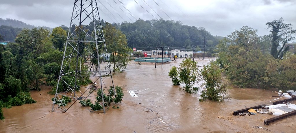 PLEASE READ 🚨⬇️🙏

Western North Carolina is in shambles. People need help. We just witnessed the worst disaster in modern history locally.

Roads destroyed and washed out. Asheville flooded.
Whole communities are destroyed from flash floods.
Communications and power grids wiped