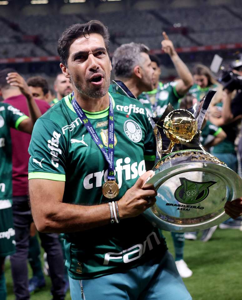 A DON ABEL FERREIRA ES EL UNICO QUE NOS PUEDE SACAR DE ESTE QUILOMBO