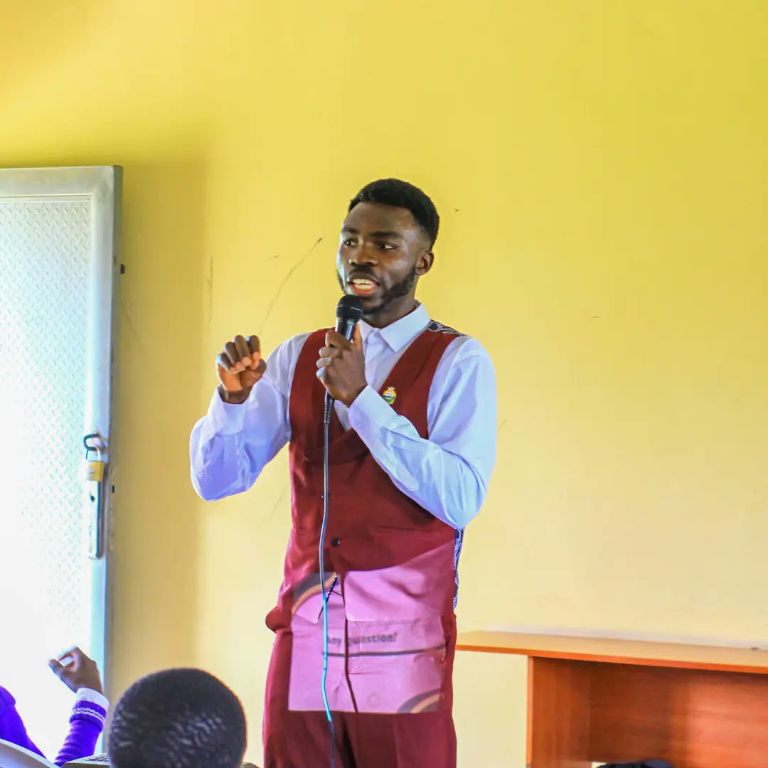 NwekeMoses13's tweet photo. "You" - what do you mean to y
It was truly an amazing experience and a great privilege to share the wealth of knowledge I gained from ViMP and the fact that I can inspire young people. All thanks to @janigeria and @lbsnigeria and to Pascal Alexander
#InspiredToLead
#ViMP2024 https://t.co/RXjF98z4ky