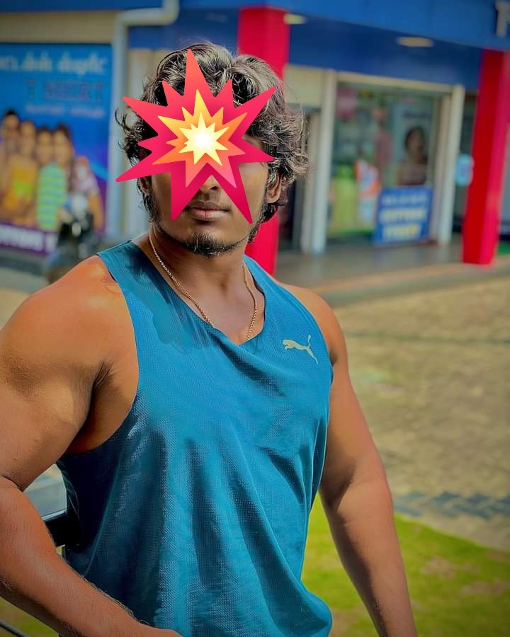 MuruganMon48676's tweet photo. https://t.co/L01j3ZYESP