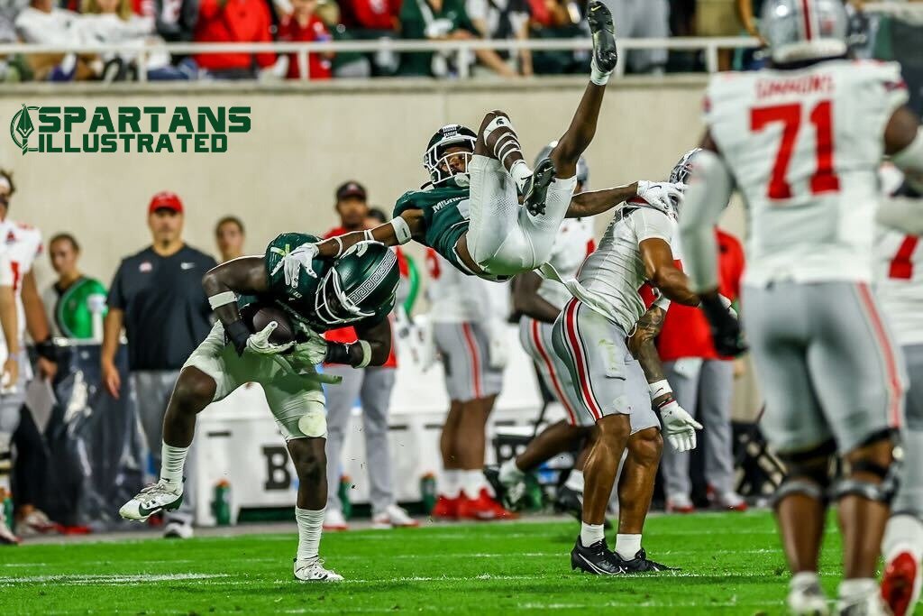 Spartans_Illo's tweet photo. Some photos by Marvin Hall for Spartans Illustrated: https://t.co/JbBuSHX8i1