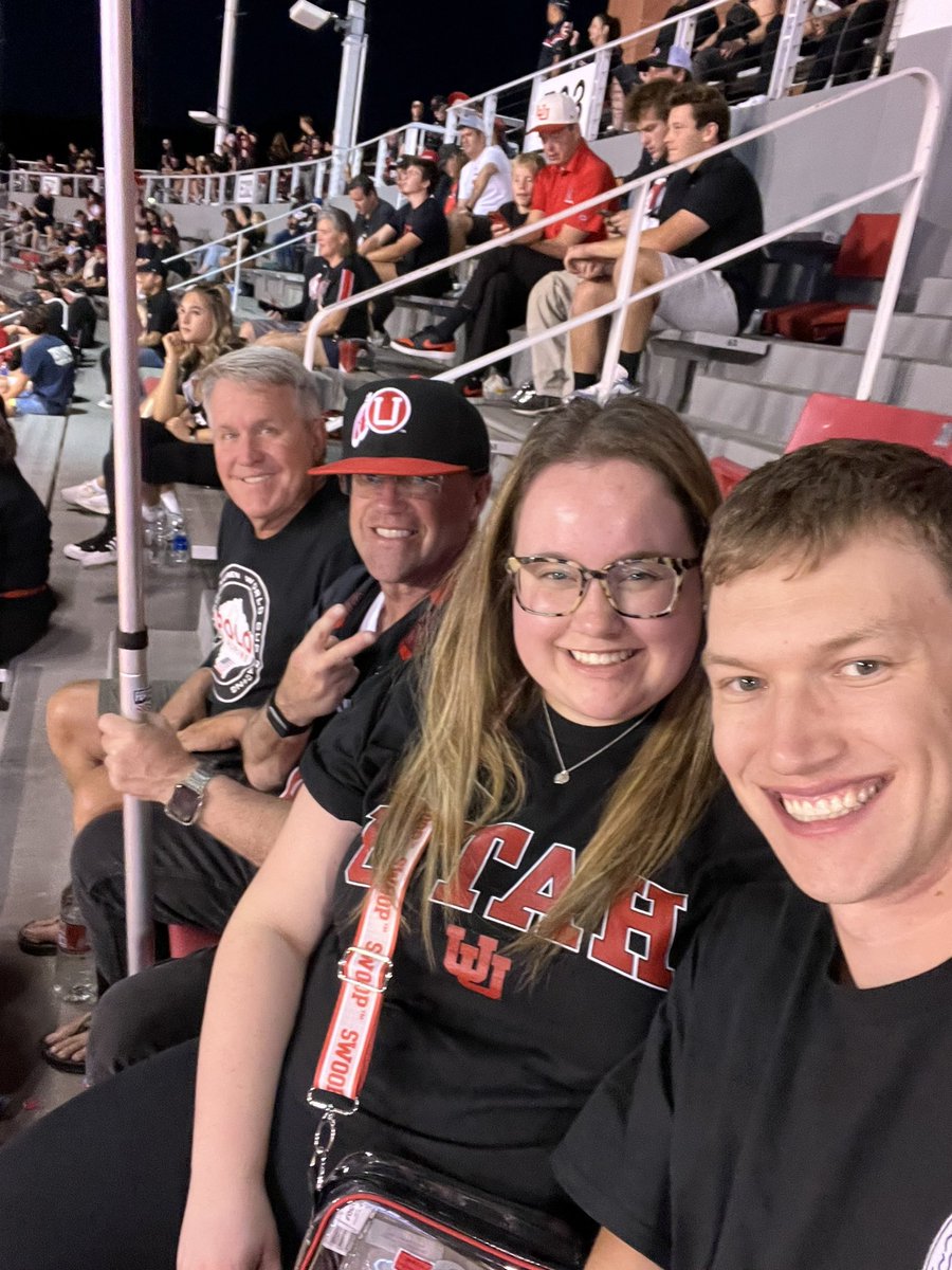 Bradthompsonpc's tweet photo. #utesgameday https://t.co/McYPYbJ83P