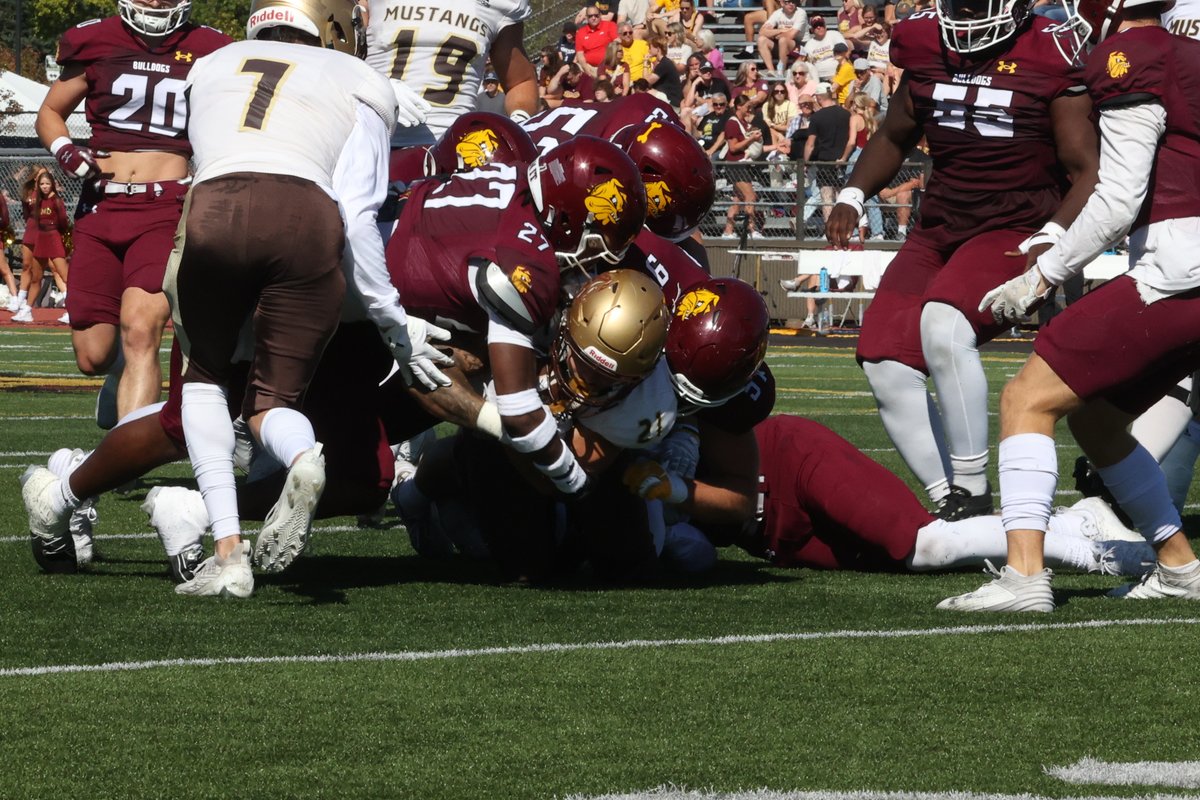 UMD_Football's tweet image. More Hoco 📸