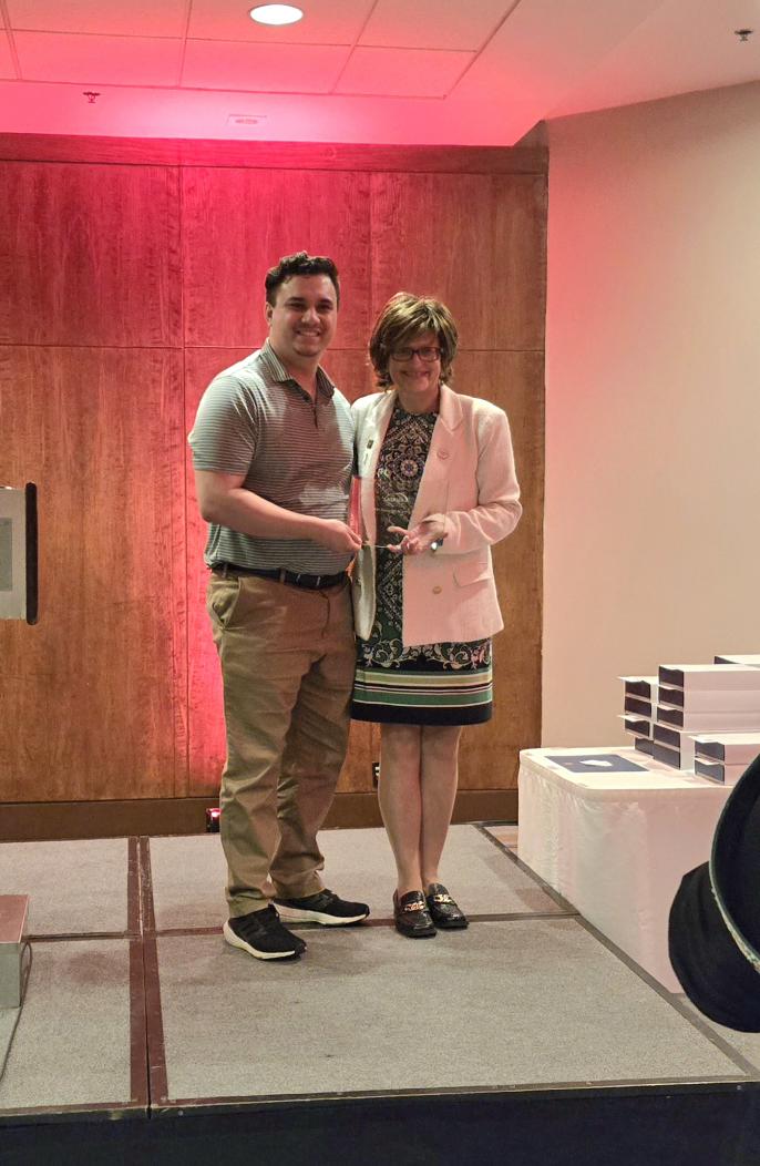 Jesus Delgado-Calle (@delgadocallej) on Twitter photo Congratulations <a href="/aricanloague/">Aric Anloague</a> ! <a href="/ASBMR/">ASBMR</a> 2024 Young Investigator Award. Well done! 👏🏻#asbmr2024 <a href="/uams_physiology/">UAMS Physiology & Cell Biology</a> <a href="/UAMSMyeloma/">UAMS Myeloma Center</a> <a href="/uamscancer/">UAMS Cancer</a> Congratulations <a href="/aricanloague/">Aric Anloague</a> ! <a href="/ASBMR/">ASBMR</a> 2024 Young Investigator Award. Well done! 👏🏻#asbmr2024 <a href="/uams_physiology/">UAMS Physiology & Cell Biology</a> <a href="/UAMSMyeloma/">UAMS Myeloma Center</a> <a href="/uamscancer/">UAMS Cancer</a>