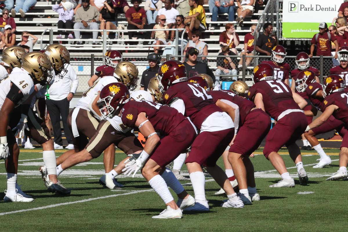 UMD_Football's tweet image. More Hoco 📸