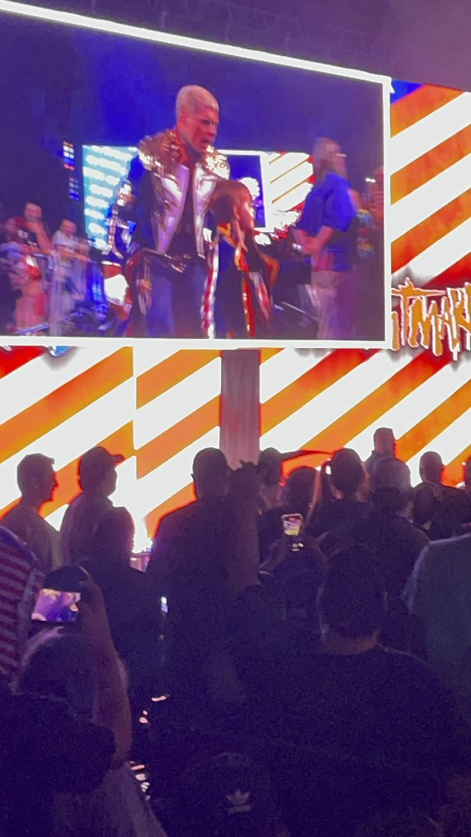odiesarmyfam's tweet photo. Main event. Let’s go American nightmare!!!!! #mainevent #caresforthefans #wwecolumbus #letsgocody @AJStyles @CodyRhodes https://t.co/EephiUcJ0X