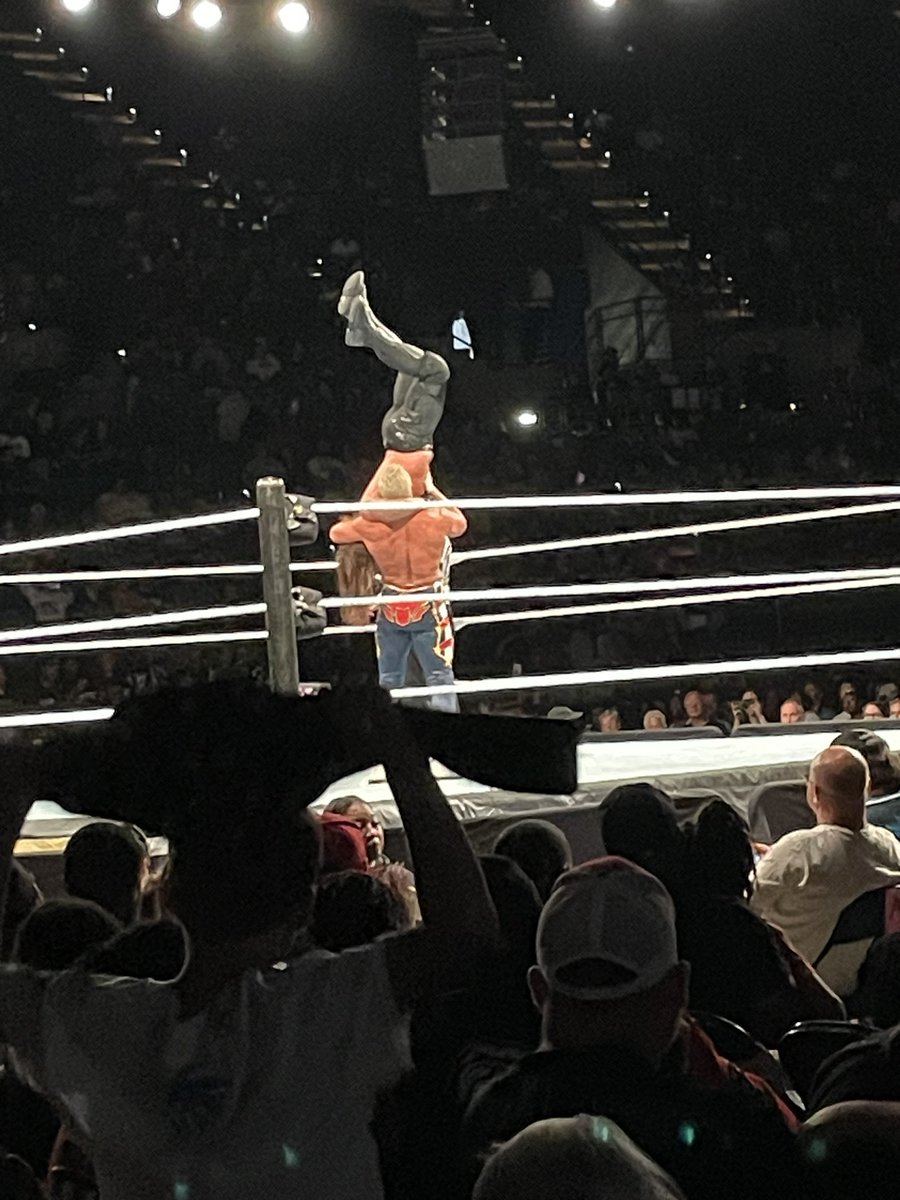 odiesarmyfam's tweet photo. Main event. Let’s go American nightmare!!!!! #mainevent #caresforthefans #wwecolumbus #letsgocody @AJStyles @CodyRhodes https://t.co/EephiUcJ0X