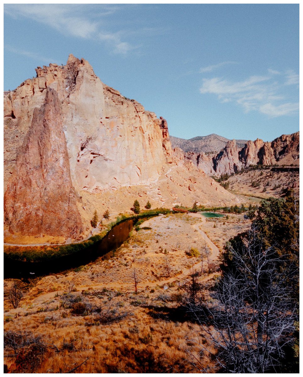 clough_zac's tweet image. Afternoons in Central Oregon