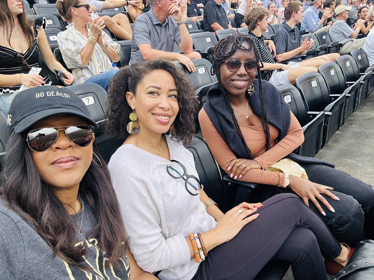 Let’s go, Deacs! ✨🎩🏈 #godeacs
