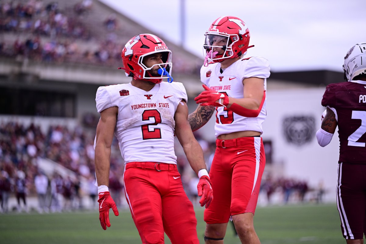 TOUCHDOWN!!!

Ethan Wright finds the end zone!

#GoGuins