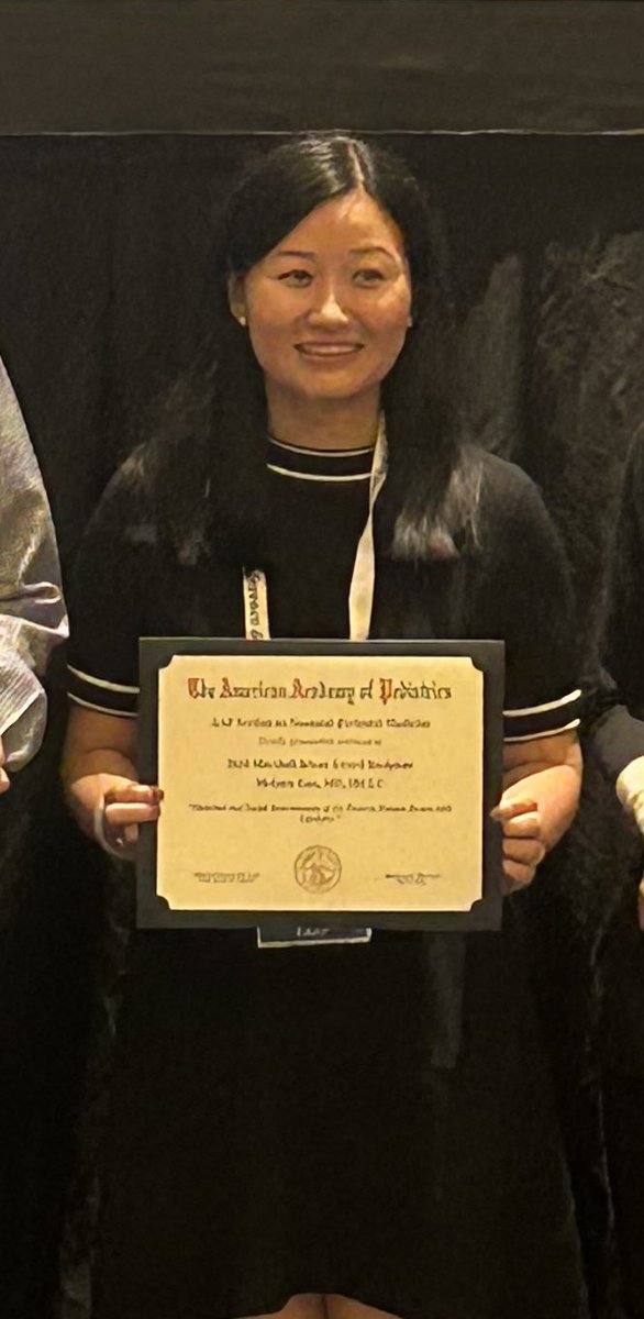 vyapmd's tweet image. Congratulations to our very own @WCMpeds NICU fellow Dr. Melanie Gao for being one of this yearโs Marshall Klauss awardees ๐
@crmartin90 @jayasreenairneo