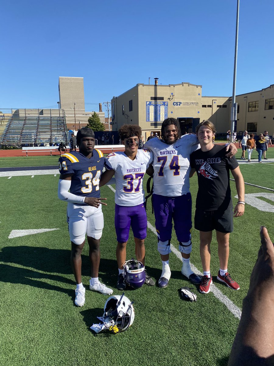 Nathan Bell (@bellnatedogg) on Twitter photo Once a Rocket always a Rocket!!! 🚀 🏈
<a href="/Jordan_bell2/">Jordan Bell</a>
<a href="/DeontaeVeney74/">Deontae Veney</a>
<a href="/PeterLadu3/">Pᴇᴛᴇʀ Ladu</a>
<a href="/keondre_bryant/">Keondre Bryant</a>
<a href="/JMRocketFB/">JM Rocket Football</a> Once a Rocket always a Rocket!!! 🚀 🏈
<a href="/Jordan_bell2/">Jordan Bell</a>
<a href="/DeontaeVeney74/">Deontae Veney</a>
<a href="/PeterLadu3/">Pᴇᴛᴇʀ Ladu</a>
<a href="/keondre_bryant/">Keondre Bryant</a>
<a href="/JMRocketFB/">JM Rocket Football</a>
