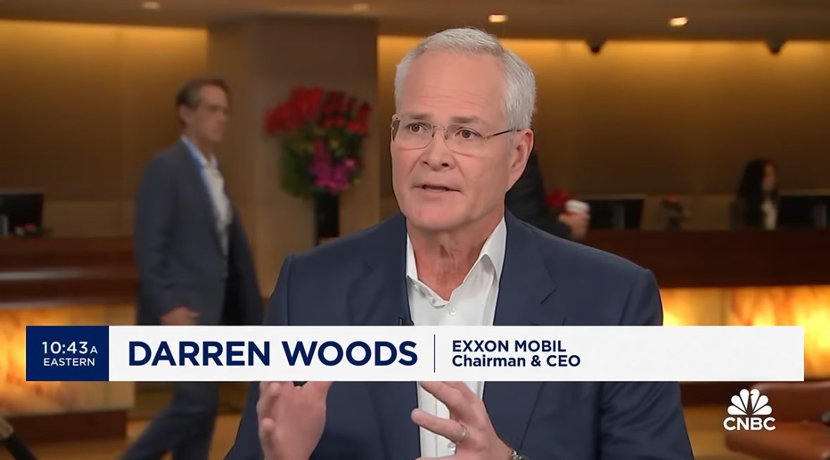 What did a Helene ever do to deserve getting this horrific hurricane named after her? 

We should be naming hurricanes after fossil fuel CEOs instead. 

How about Hurricane Darren?