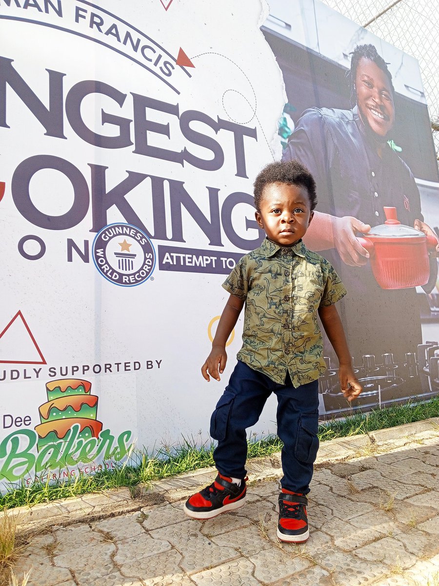 strengthdouglas's tweet photo. Congratulations @Chef_OXman 
Congratulations Kaduna.
50hours of cooking lessons.
Longest cooking lesson ever.
@GWR 

#GWRLongestCookingLesson
#GWRCookingLessonWithOxman
#GuinnessWorldRecord https://t.co/IAqoc8AUOX