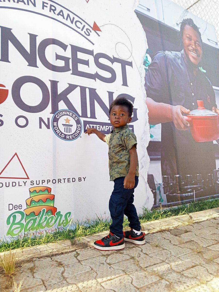 strengthdouglas's tweet photo. Congratulations @Chef_OXman 
Congratulations Kaduna.
50hours of cooking lessons.
Longest cooking lesson ever.
@GWR 

#GWRLongestCookingLesson
#GWRCookingLessonWithOxman
#GuinnessWorldRecord https://t.co/IAqoc8AUOX