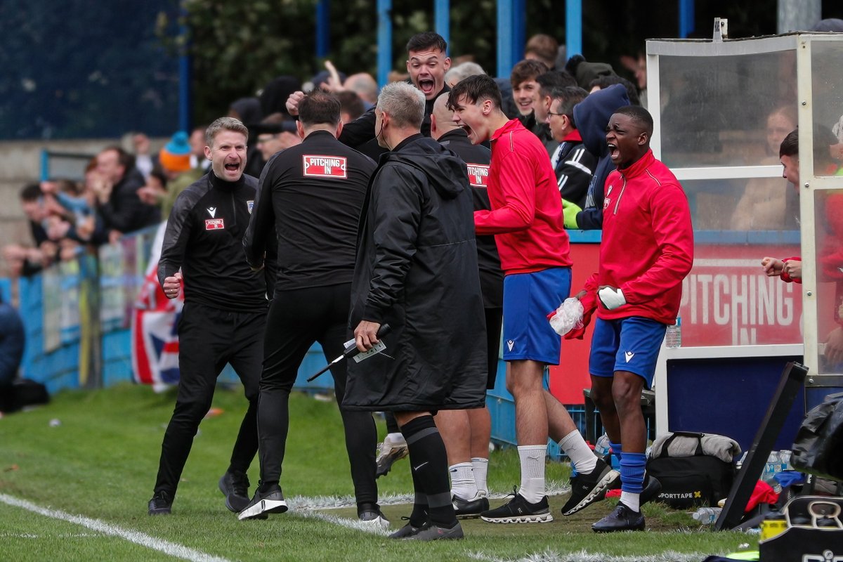 🙌 | A look back at a special day at Nethermoor!

📸 <a href="/robertleal_/">Robert Leal</a>

#GAFC #GuiseleyTogether