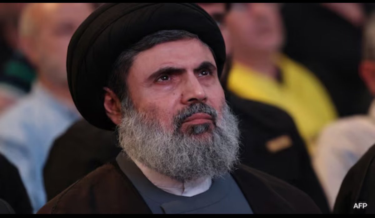 ShaykhSulaiman's tweet photo. BREAKING: HASHEM SAFIEDDINE IS THE NEW LEADER OF HEZBOLLAH M

Hashem Safieddine, Nasrallah's cousin and head of the executive council, has become the new Hezbollah leader. https://t.co/kcHK7zAjxv