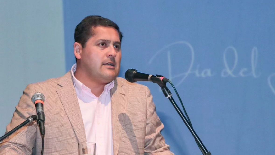 Cooperativa's tweet photo. Alcalde de Linares, que va a la reelección, fue formalizado por fraude al fisco #CooperativaContigo https://t.co/F9B1CXSiaO https://t.co/TKeIDnhoyP